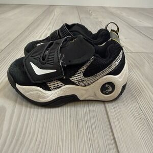 SHAQ Raq‎ Basketball Shoes Sneaker Black White Boys 6 Low Hook/Loop